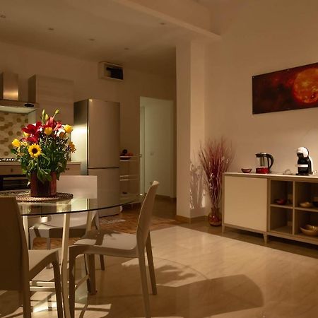 Appartamenti Luna E Sole โรม ภายนอก รูปภาพ