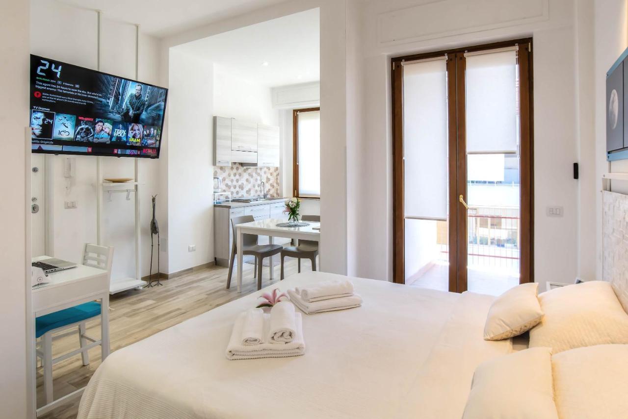 Appartamenti Luna E Sole โรม ภายนอก รูปภาพ