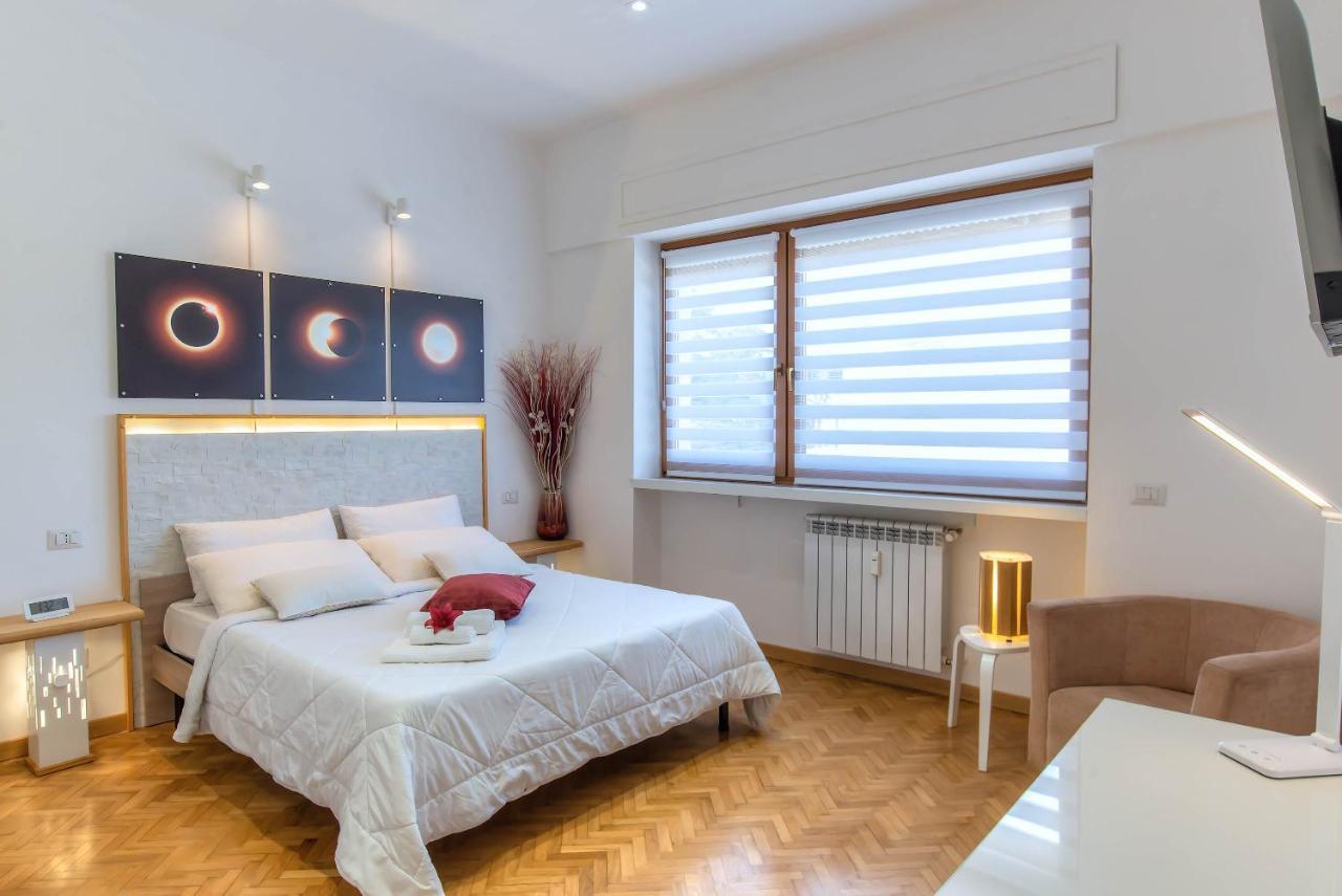 Appartamenti Luna E Sole โรม ภายนอก รูปภาพ